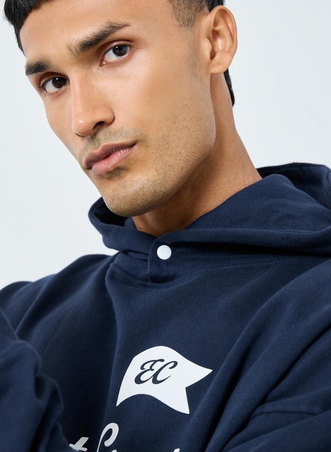 ستايلي هودي مطبوع صوف ثقيل بقصة واسعة - Image 4